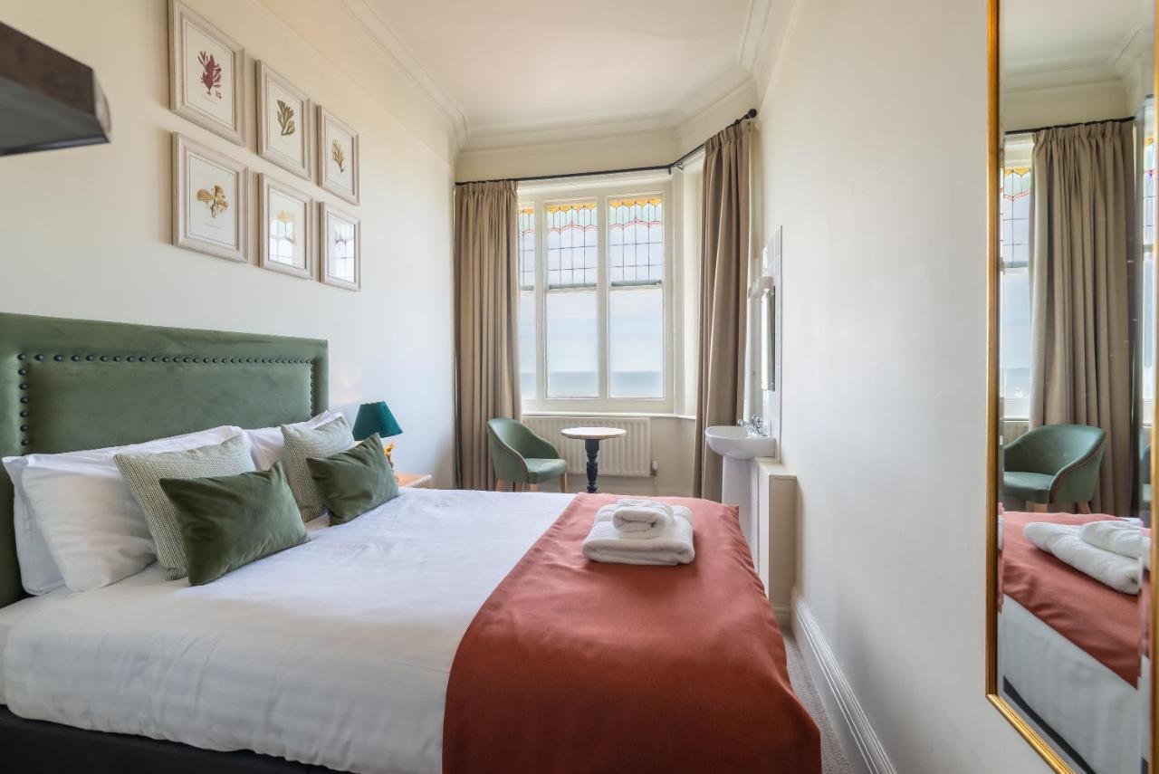 Cliftonville Hotel Кромер Экстерьер фото