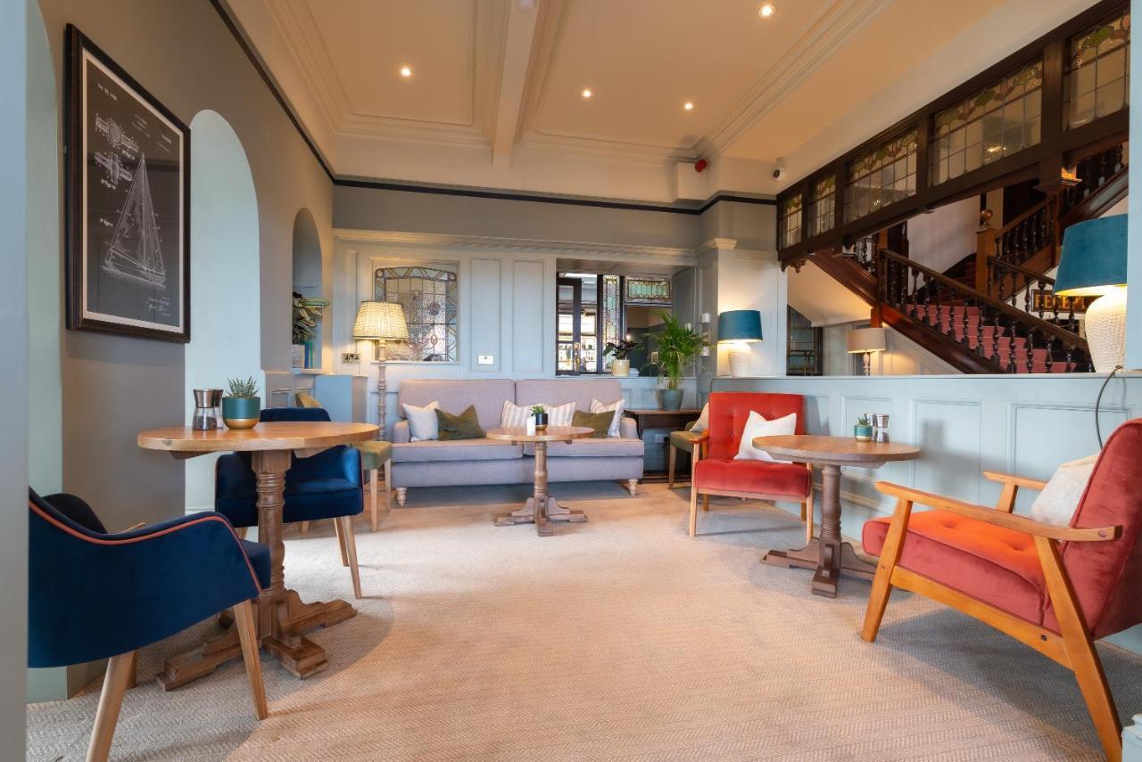 Cliftonville Hotel Кромер Экстерьер фото
